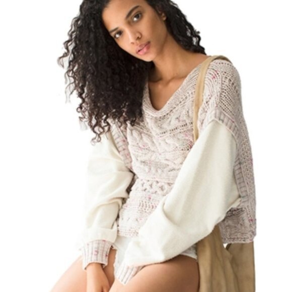 Free People Cable Knit Fleece Cropped Sweater, NWT - Picture 2 of 3